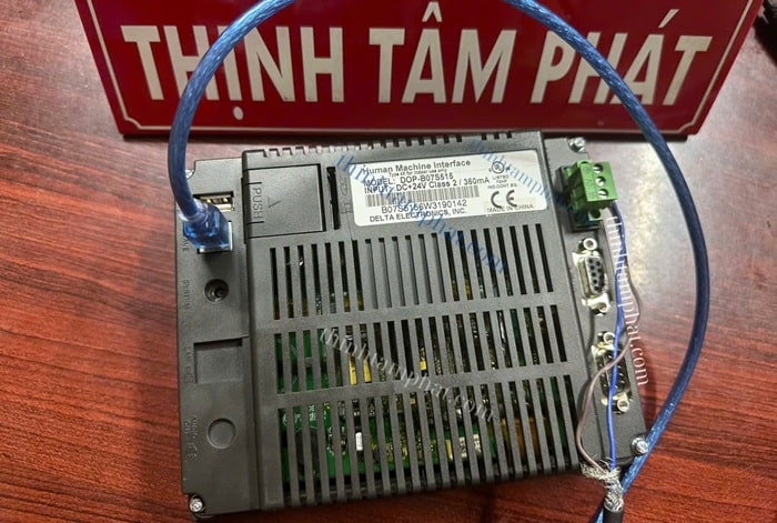 HMI Delta DOP-B07S515